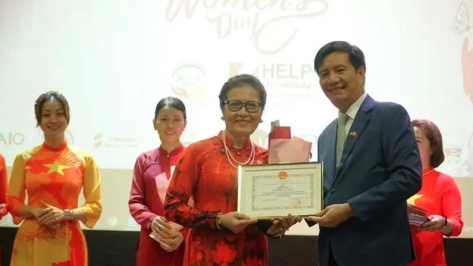 Vietnamese association in Malaysia helps protect women’s rights